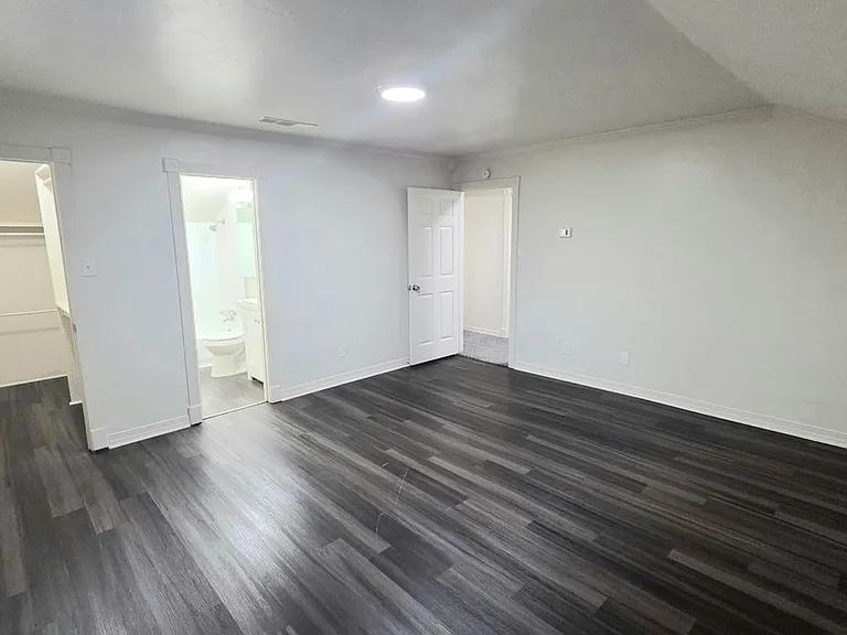 215 Johnson Dr — Photo 21