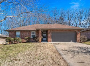 4304 S Hemlock Ave, Springfield, MO 65810