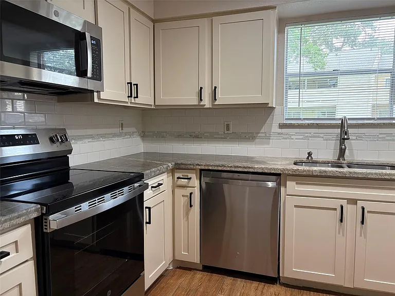 14515 Wunderlich Dr #1209 — Photo 7