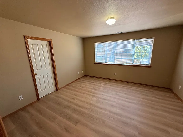 2976 SW Indian Cir — Photo 6