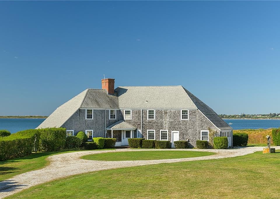 1st image of 8 Taylors Ln N