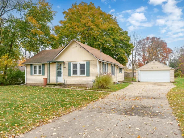 3414 Virginia Ave, Kalamazoo, MI 49004