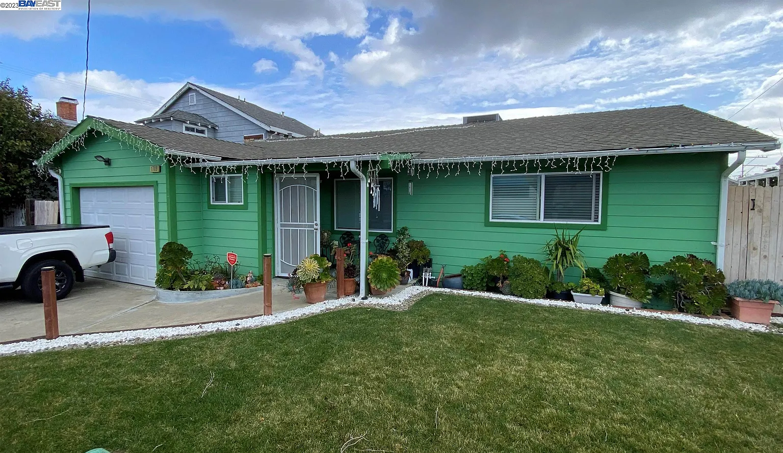 1709 D St photo 1