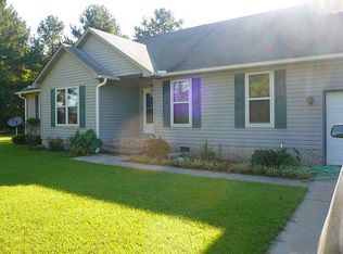 7075 Kirk Dr, Fayetteville, NC 28306