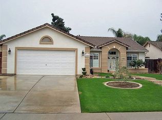 12425 Sawtooth Ave, Bakersfield, CA 93312