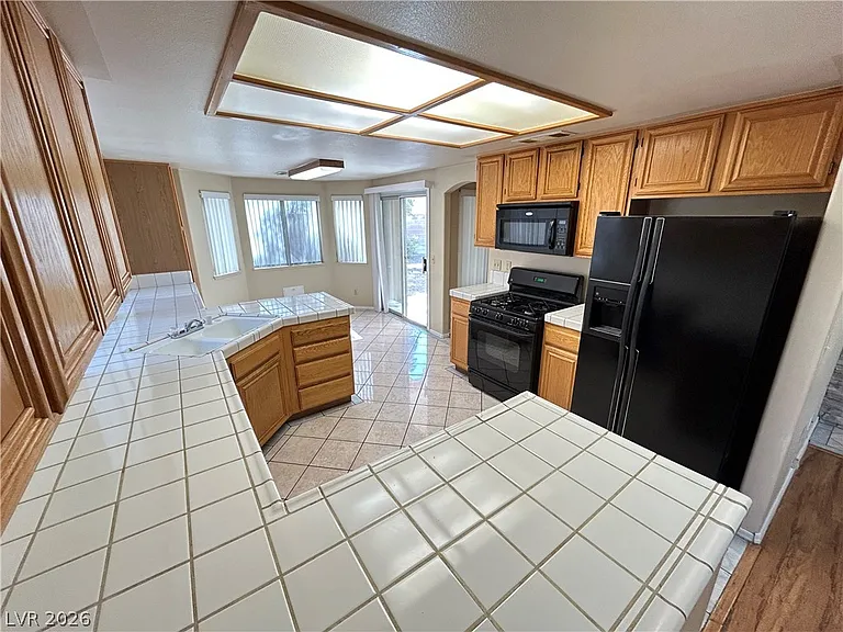 4552 Bradpoint Dr #0 — Photo 15