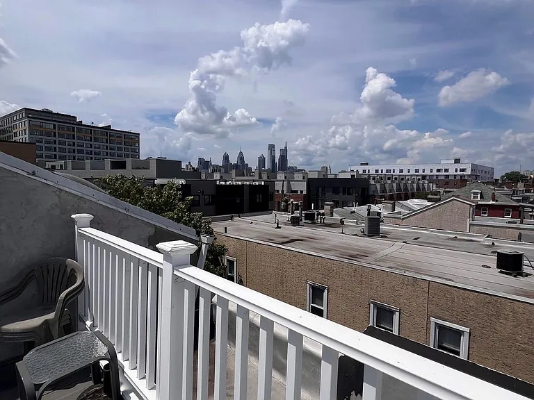 443 Fairmount Ave #C — Photo 18