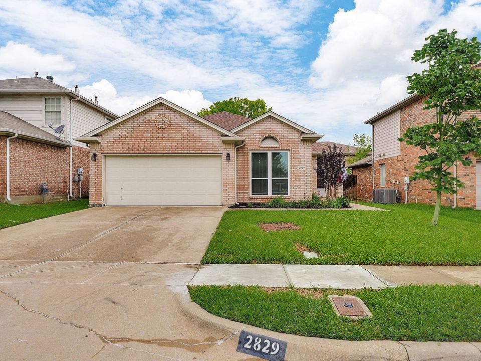 1st image of 2829 Bull Shoals Dr