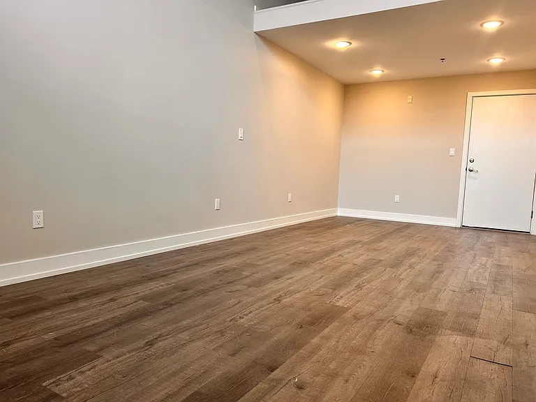 4627 E Thompson St #2 — Photo 15