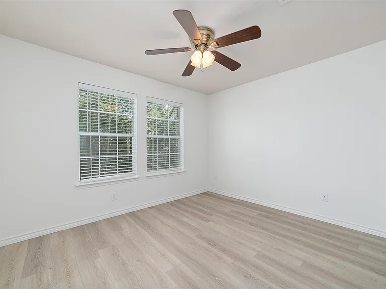 8914 Parlin Ridge Dr — Photo 22
