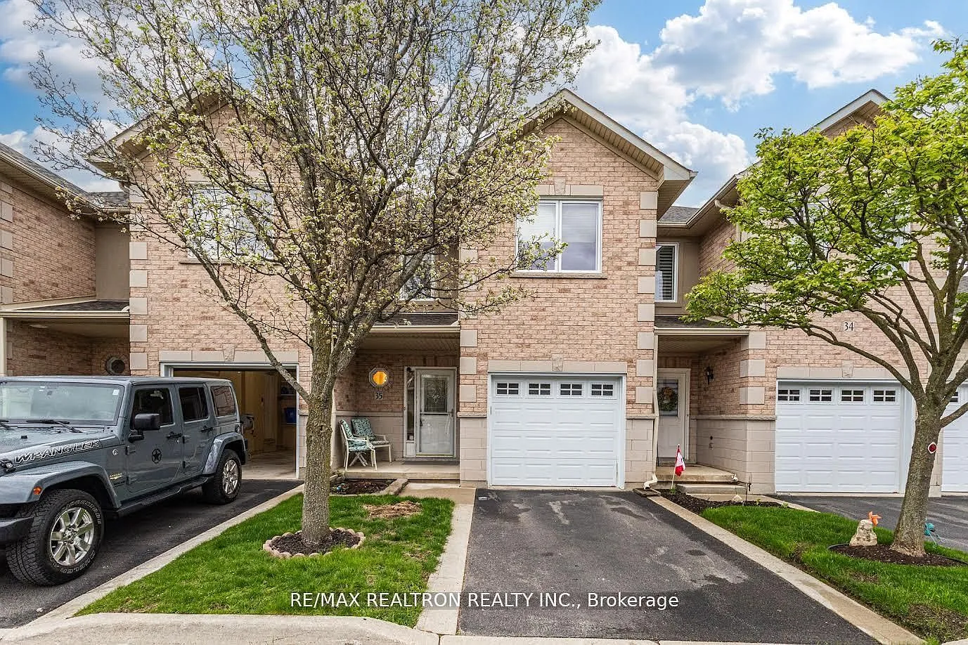 3 bed, $2,850 — Photo 1
