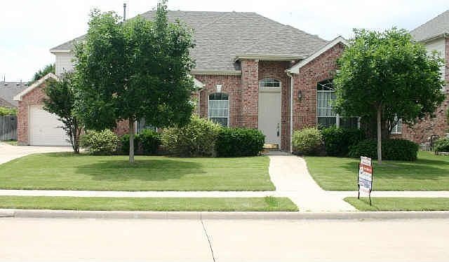1st image of 1405 Bramwell Dr