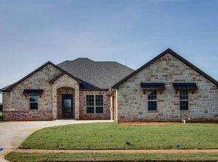 1304 Prestwick Ct, Granbury, TX 76048