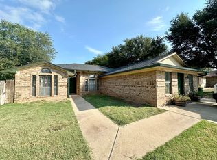 4016 Paradise Island Rd, Waco, TX 76705