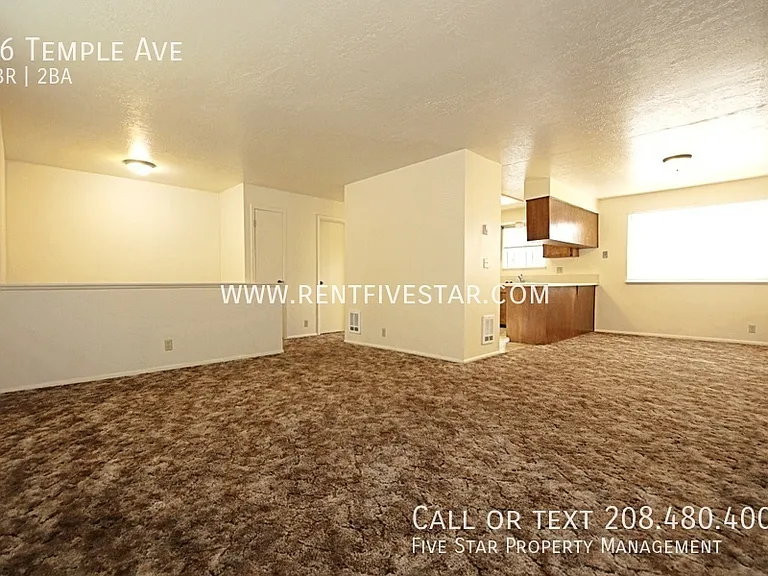 36 Temple Ave — Photo 6
