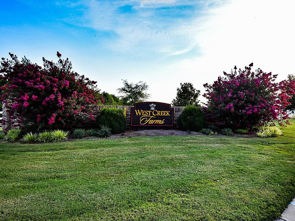 1st image of 504 W Creek Dr