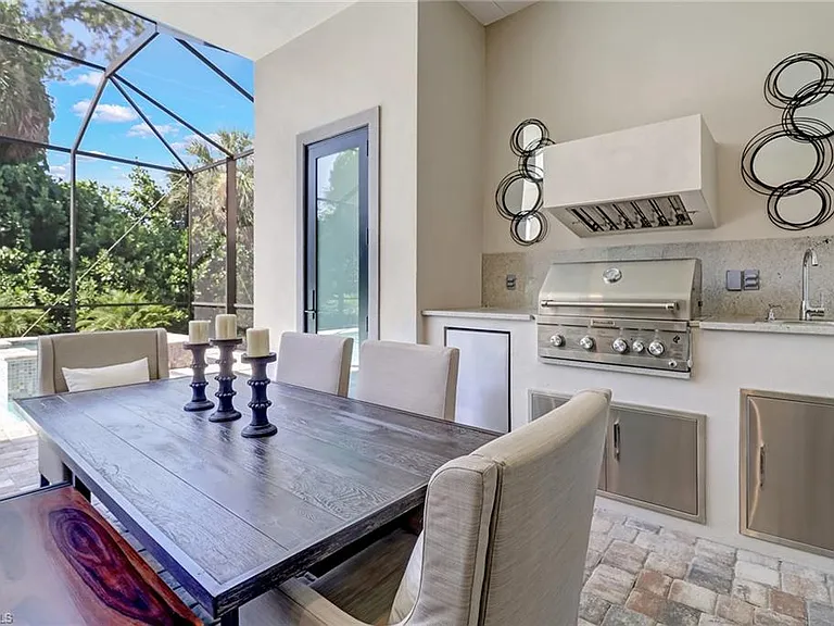 2875 Coco Lakes Dr — Photo 23