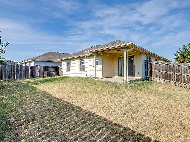 14024 Esperanza Dr — Photo 19