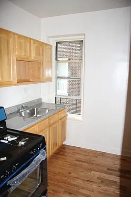 Rented by Lang Realty LLC | media 36