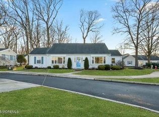 287C Sunset Cir, Monroe Township, NJ 08831