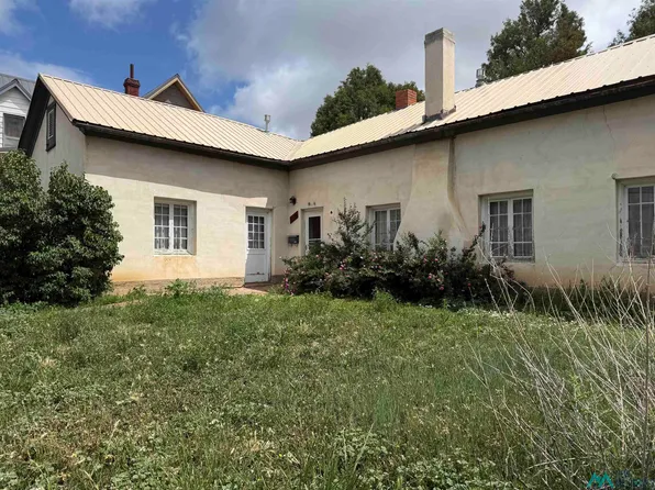 2216 Hot Springs Blvd, Las Vegas, NM 87701