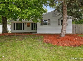 4062 Miramar Ave NE, Grand Rapids, MI 49525