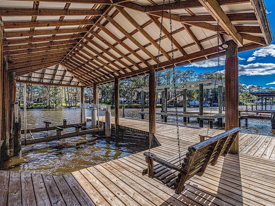 1st image of 5518 Mariners Cove Dr