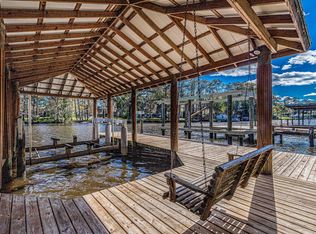 5518 Mariners Cove Dr, Jacksonville, FL 32210