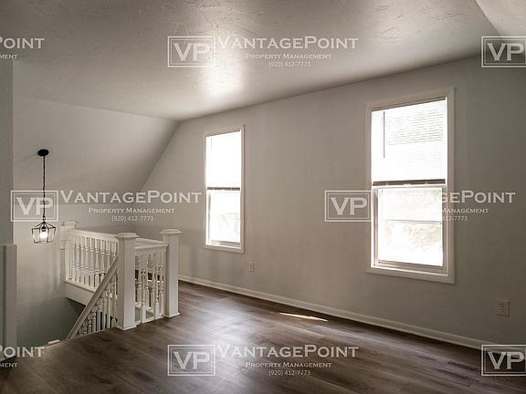 2nd image of 819 Kellogg St