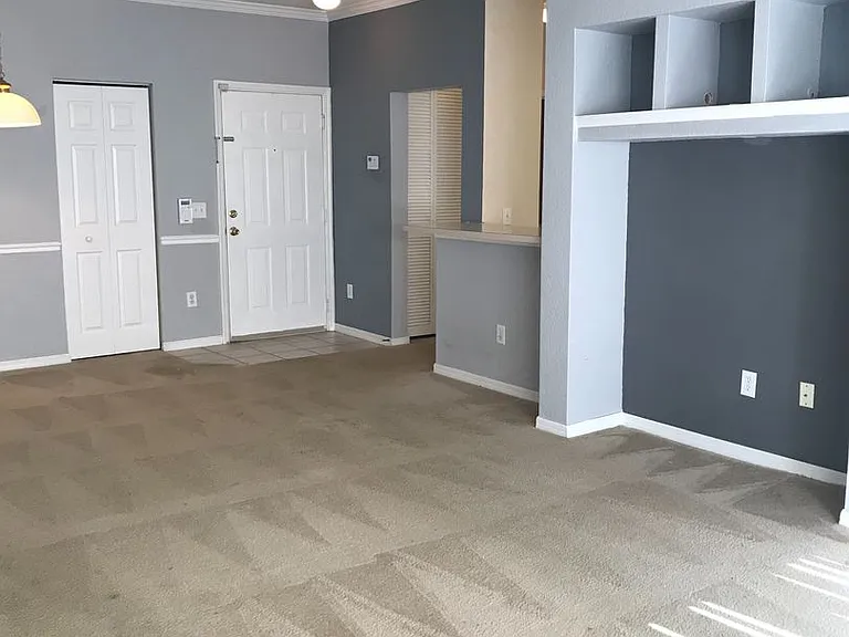 3589 Conroy Rd — Photo 3