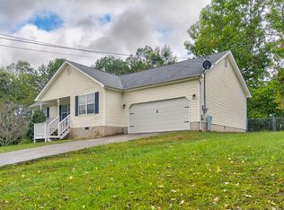 62 Songbird Dr, Rock Spring, GA 30739