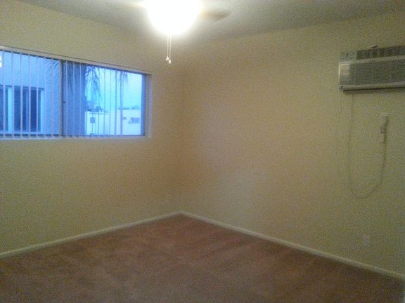 5th image of 19249 Bryant St APT 13