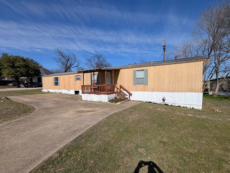 425 SW Highway 34 — Photo 12