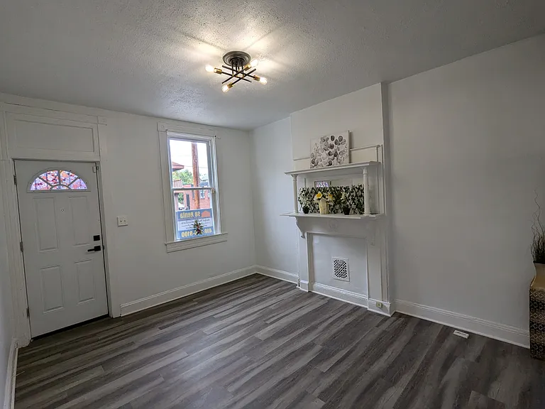 Living room also_10142024