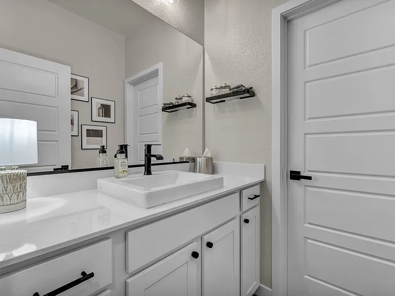 150 Rissone Ln #1 — Photo 39