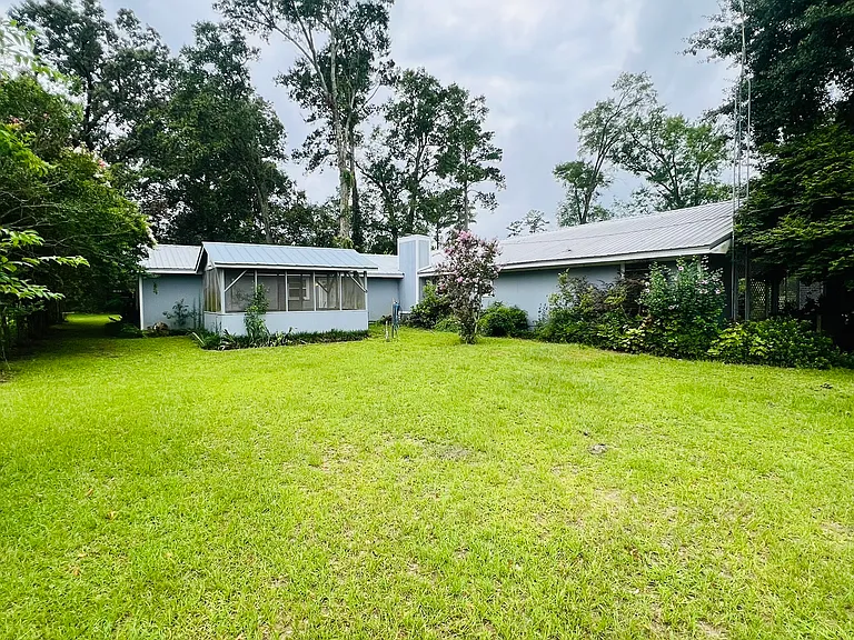 18016 Highway 84 E — Photo 14