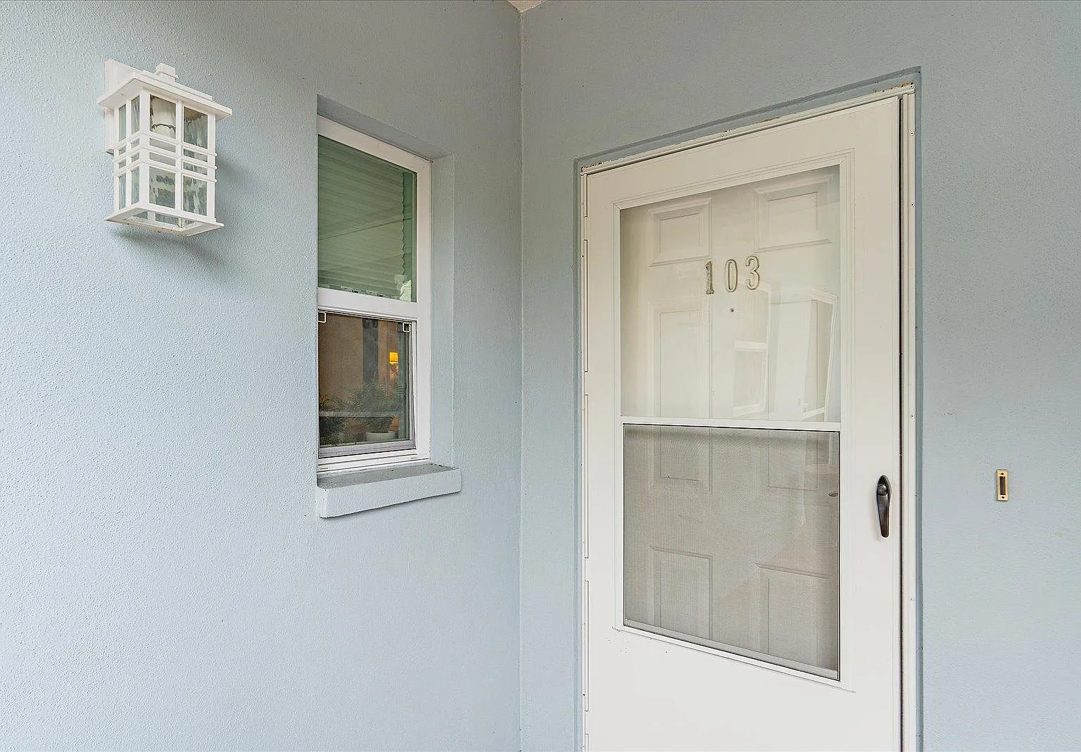 5621 Gulf Of Mexico Dr — Photo 4