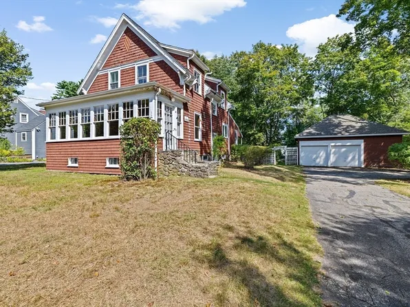 62 High St, Norwell, MA 02061