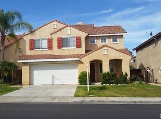 162 Englemann Dr, Corona, CA 92881
