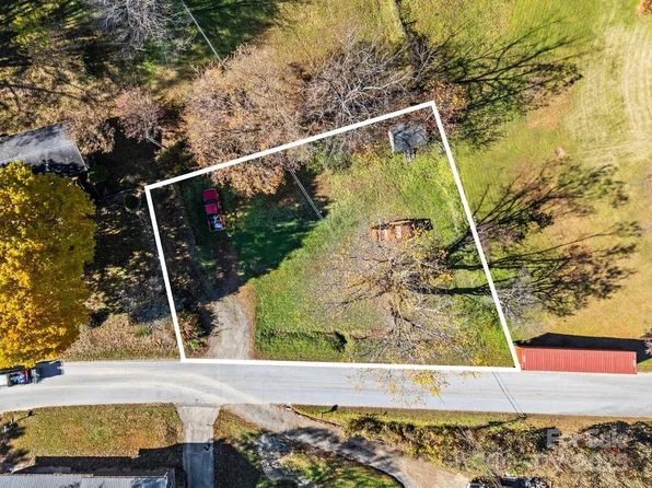 85 Trent Rd, Brevard, NC 28712