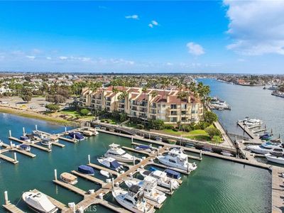 16291 Countess Dr UNIT 211, Huntington Beach, CA, 92649