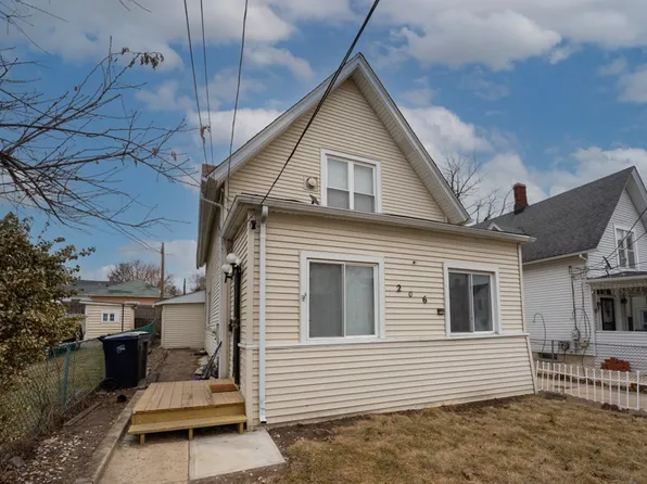 206 Ann St, Elgin, IL 60120
