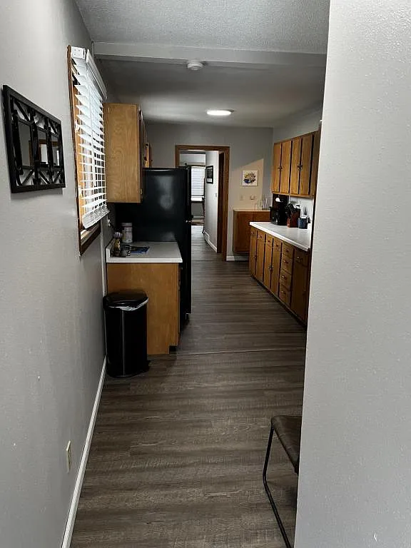 1023 9th Ave — Photo 2