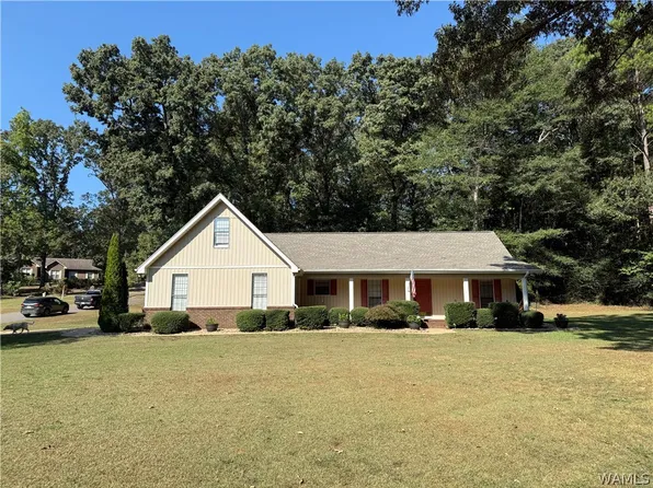 202 Arrowhead Vlg, Winfield, AL 35594