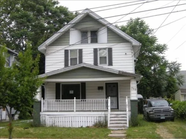 765 Garth Ave, Akron, OH 44320