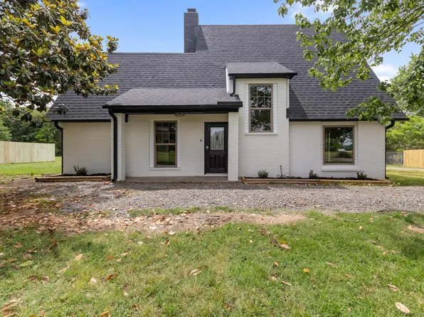 162 Oak Grove Rd, Austin, AR 72007