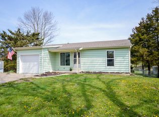 6781 E Quaker Cir, Columbia, MO 65201