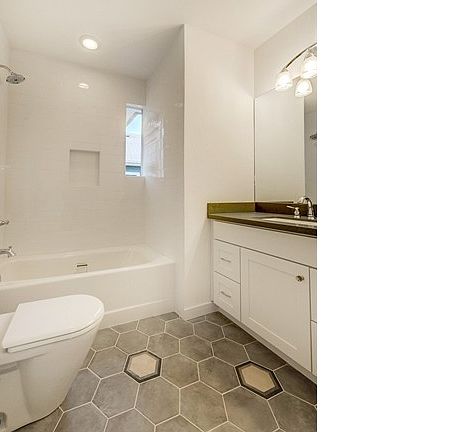 3rd image of 7028 21st Ave NW