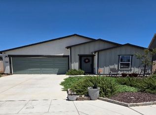 1583 Seneca Dr, Madera, CA 93637