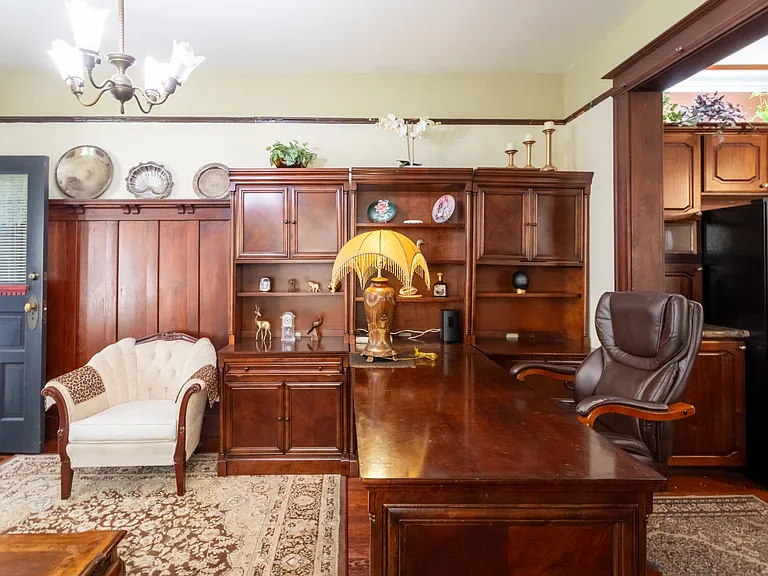 2216 I St — Photo 4